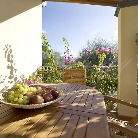Le Balze Villa *